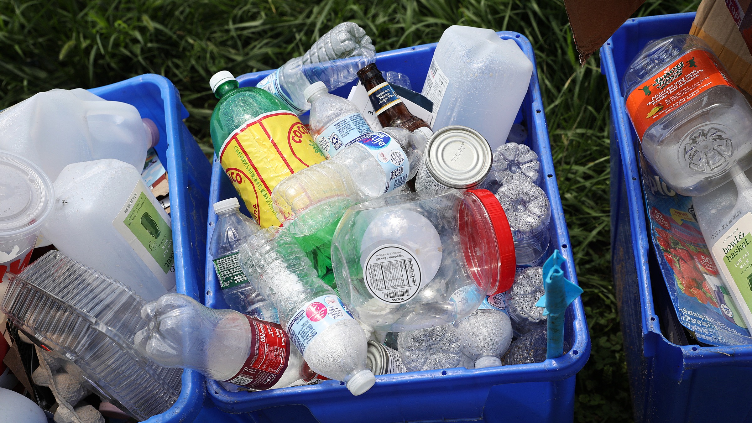 Efficient Chemical Recycling of Waste Polyethylene Terephthalate card